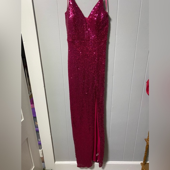 Pink sequins Prom dress - Picture 1 of 3